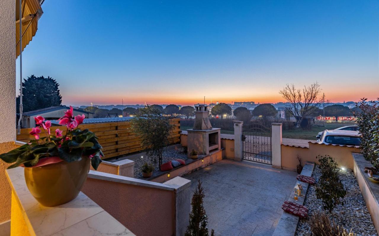 Hébergement de vacances Sweet House With Free Parking Pula