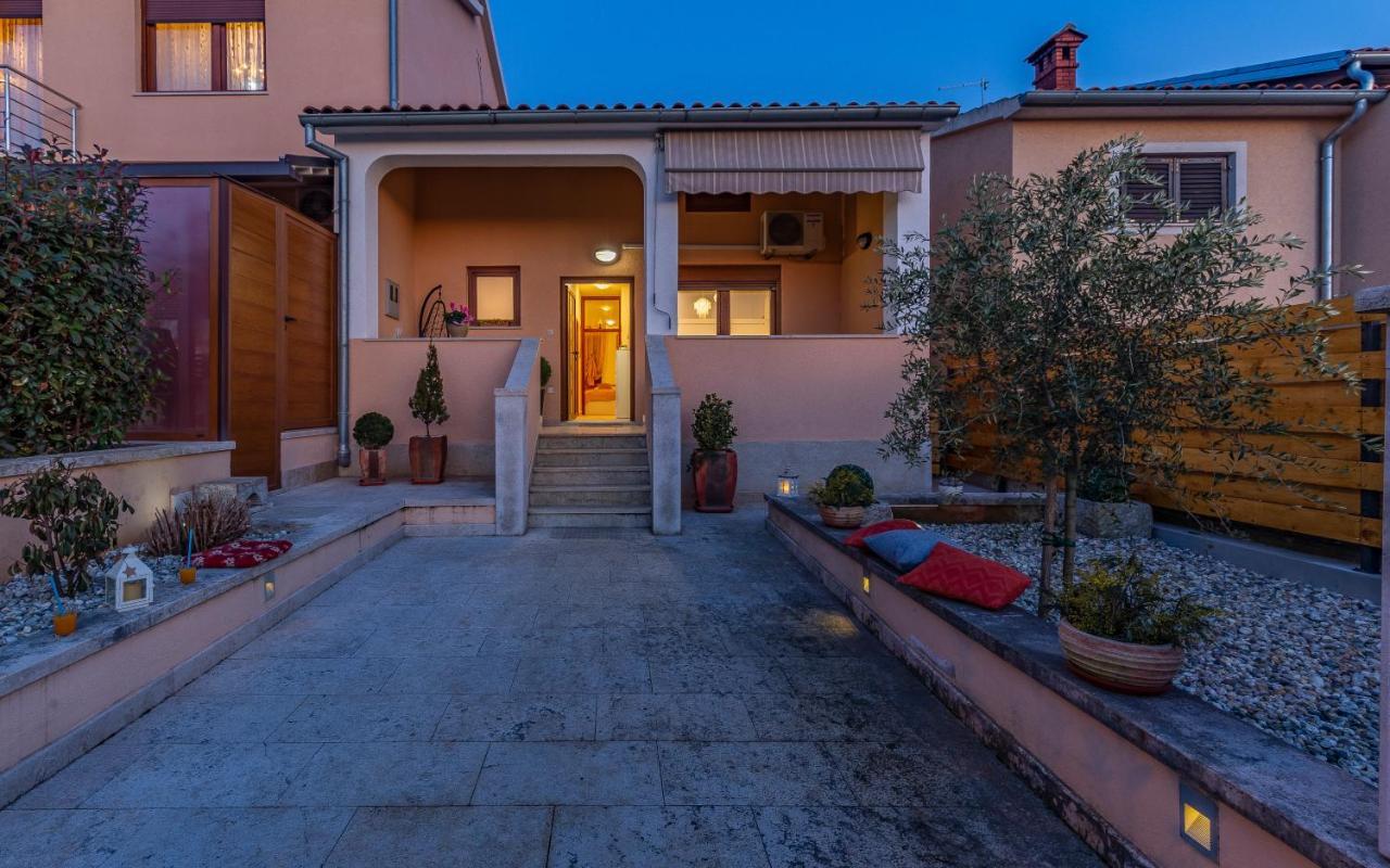 Sweet House With Free Parking Hébergement de vacances Pula