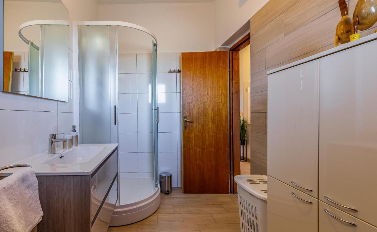 Holiday home Sweet House With Free Parking Pula